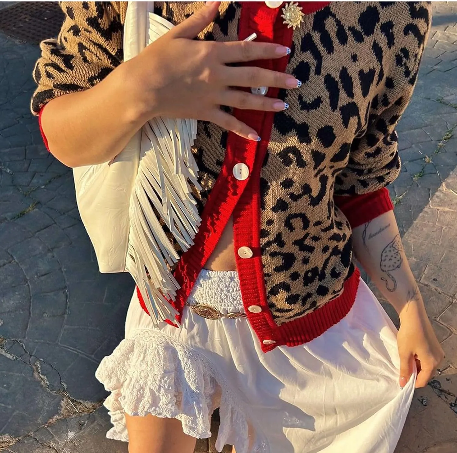 Leopard Print Cardigan Sweaters for Women Cheetah Long Sleeve Crew Neck Knit Top Open Front Button Up Cropped Jacket