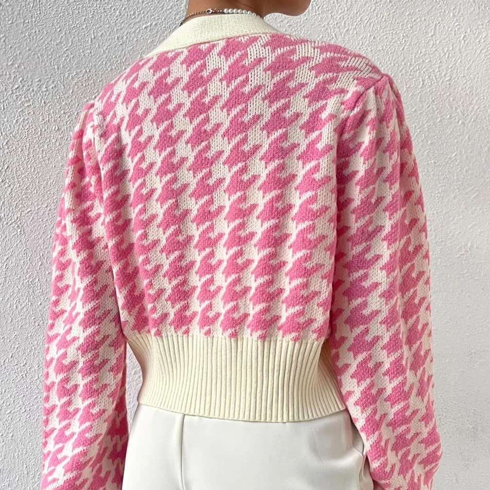 LOFAAC Women Oversized Houndstooth Button Down Cropped Cardigan Elegant Long Sleeve V Neck Chunky Knit Sweater Outerwear