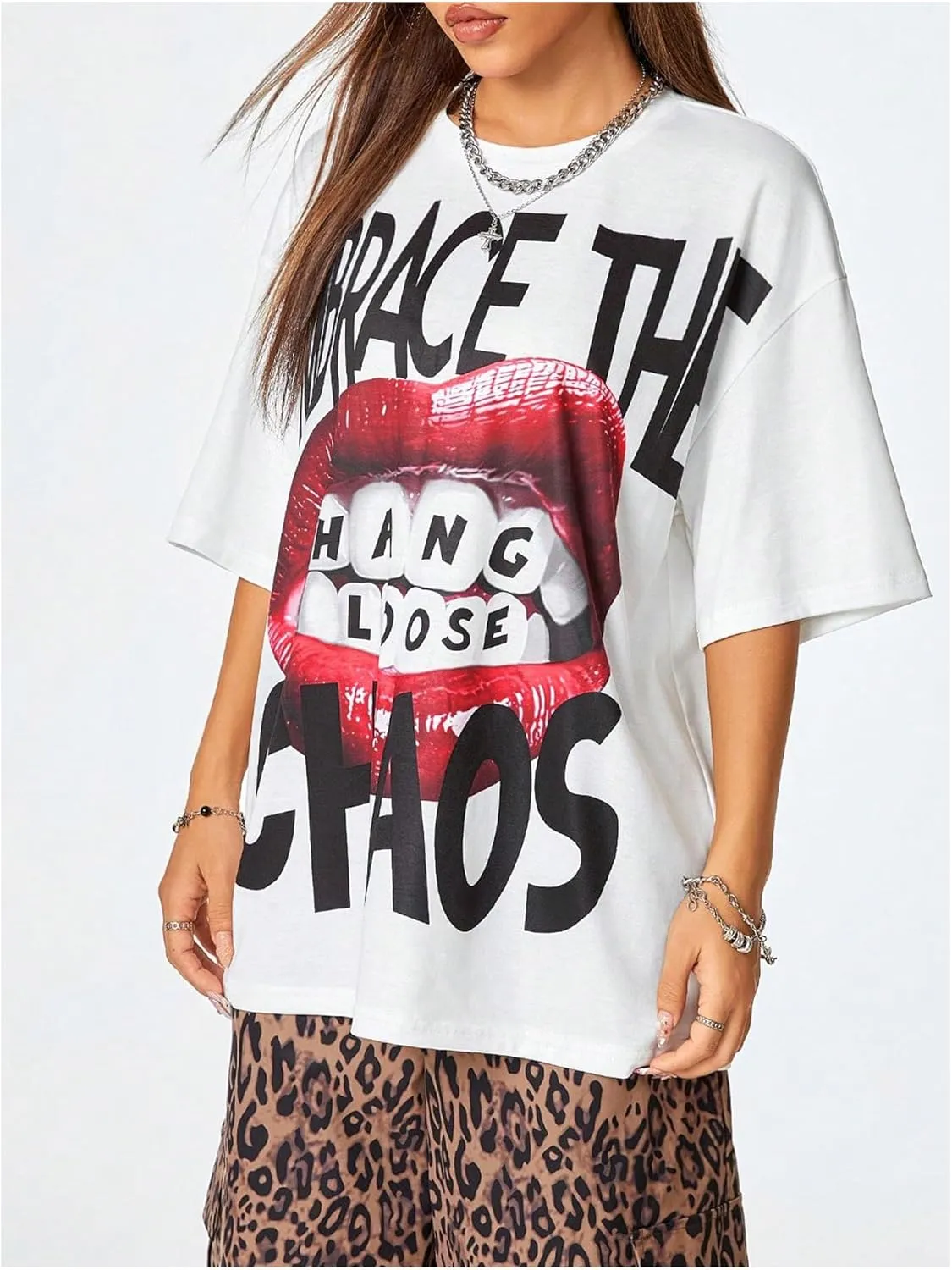 Verdusa Women's Lip Graphic Print Drop Shoulder Hiphop Tees Oversized Y2k T Shirts