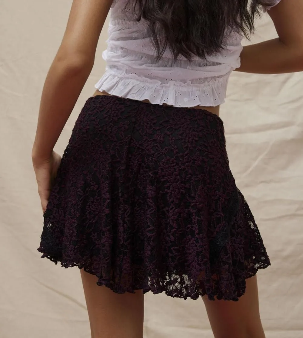 Women Y2k Lace Mini Skirts Low Waist Ruffle Half Slip Skirt Lace Pleated Tiered Short Skirts Layered Flowy Underskirt